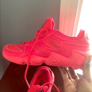 Adidas torsion basketball shoes. Size 10.5